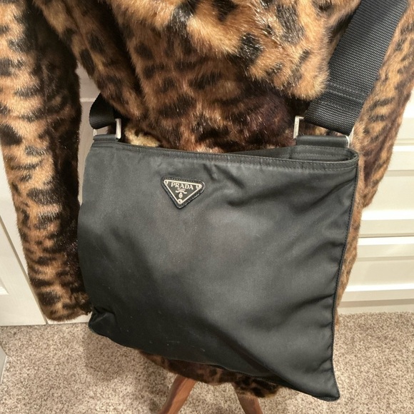 Prada crossbody black canvas adjustable bag - Picture 3 of 7